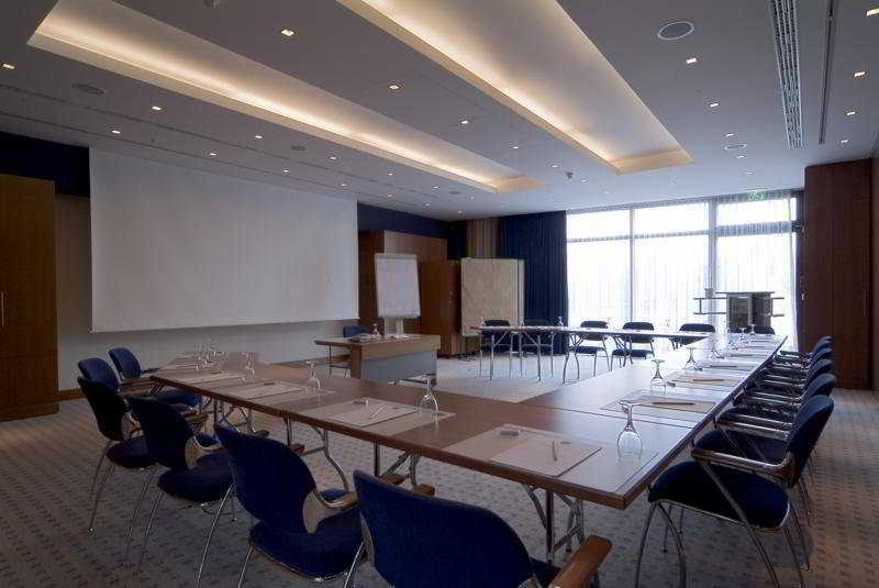 Dorint Main Taunus Zentrum Frankfurt Sulzbach Εξωτερικό φωτογραφία